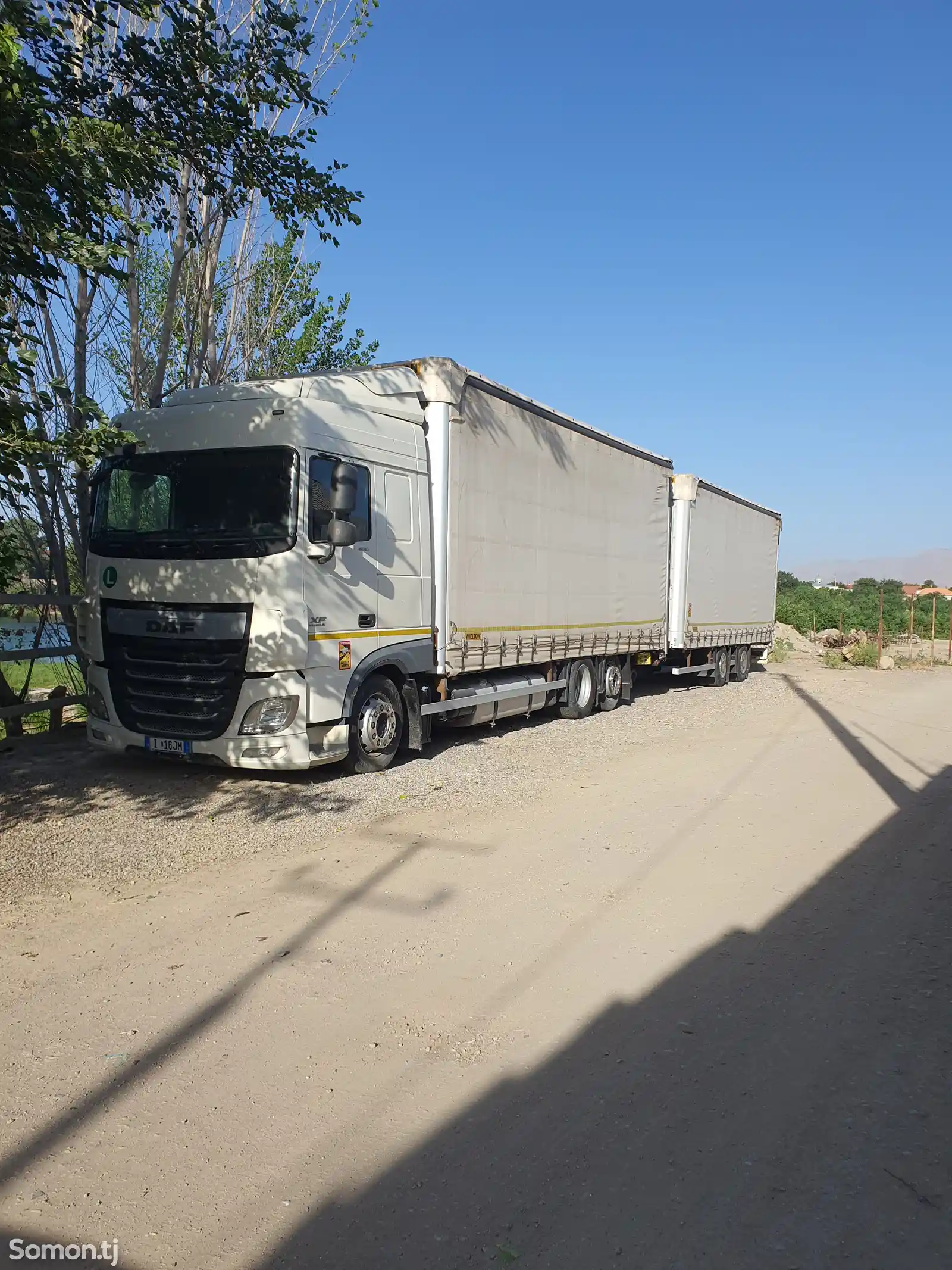 Бортовой грузовик DAF XF, 2015-1