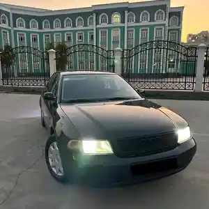 Audi A4, 1996