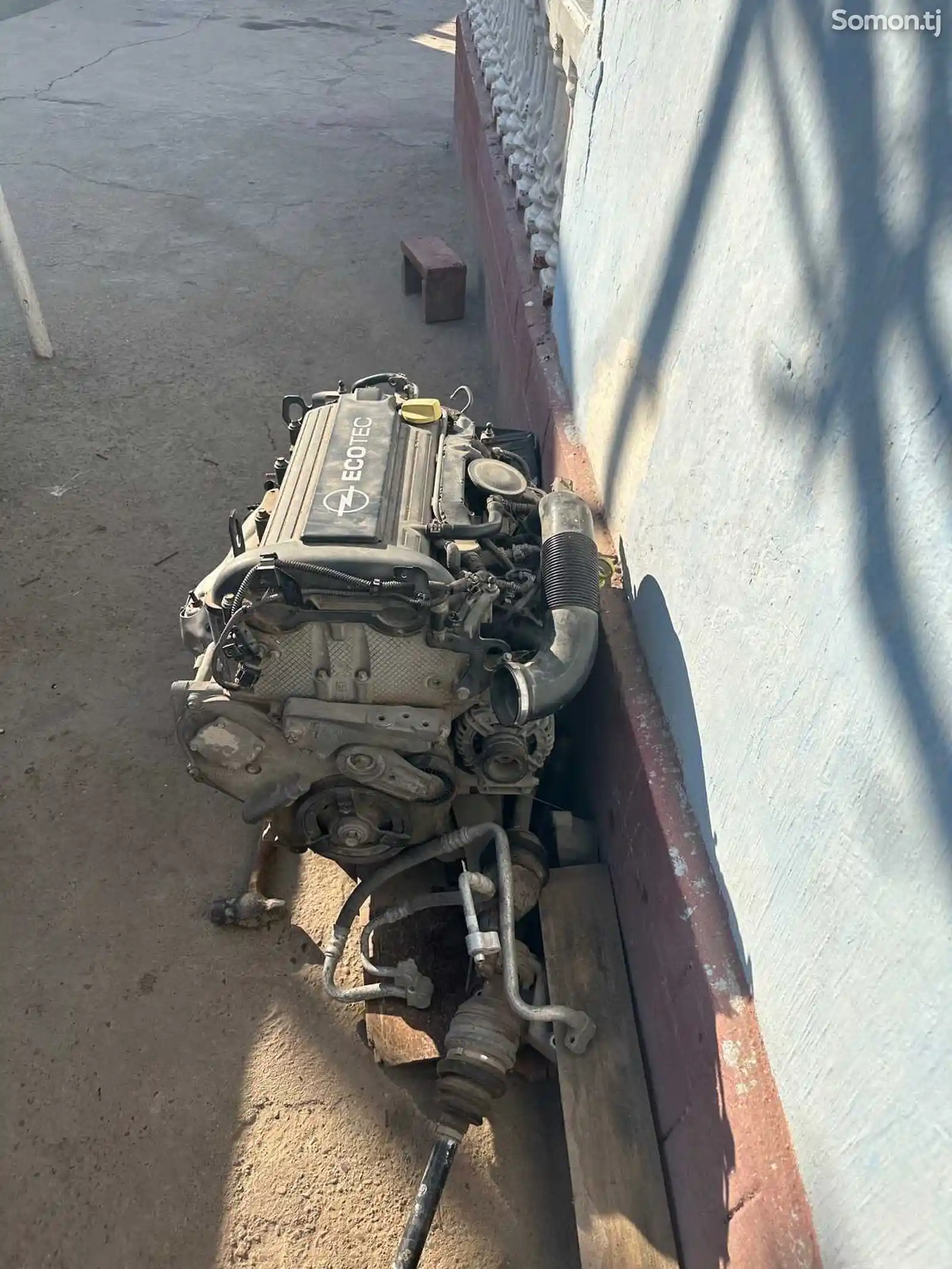 Двигатель от Opel-1