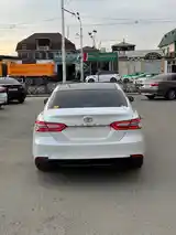 Toyota Camry, 2018-14