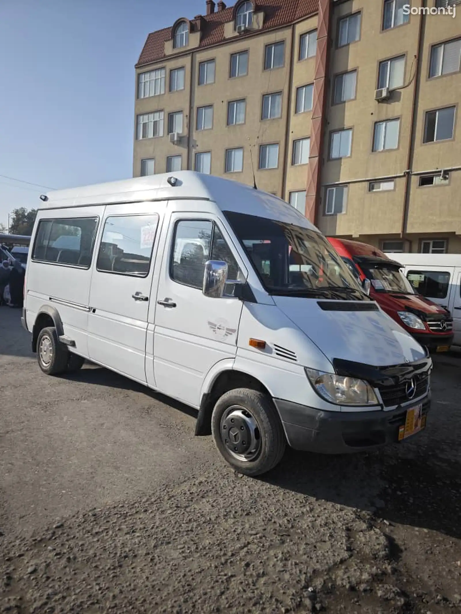 Микроавтобус Mercedes-Benz Sprinter, 2004-5