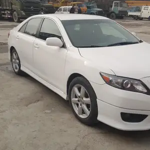 Toyota Camry, 2008