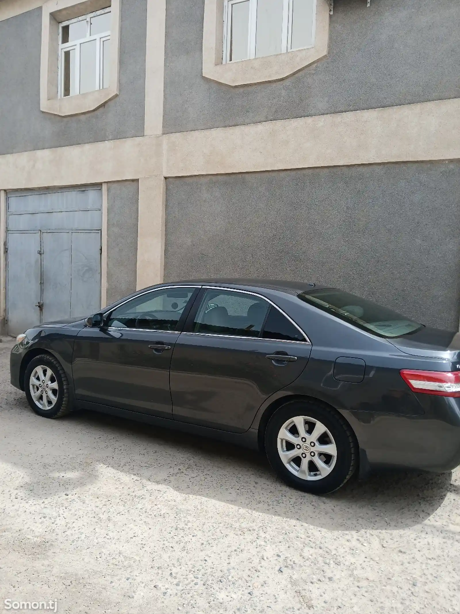 Toyota Camry, 2010-6