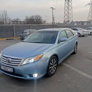 Toyota Avalon, 2011