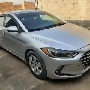 Hyundai Elantra, 2017