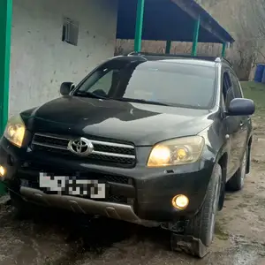 Toyota RAV 4, 2008