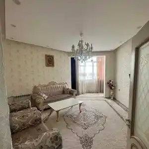 2-комн. квартира, 8 этаж, 60м², И. Сомони 