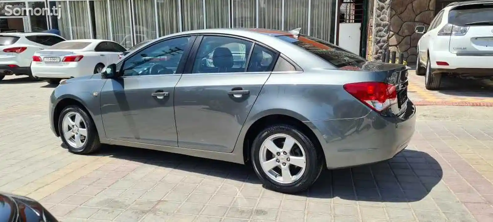Chevrolet Cruze, 2010-6