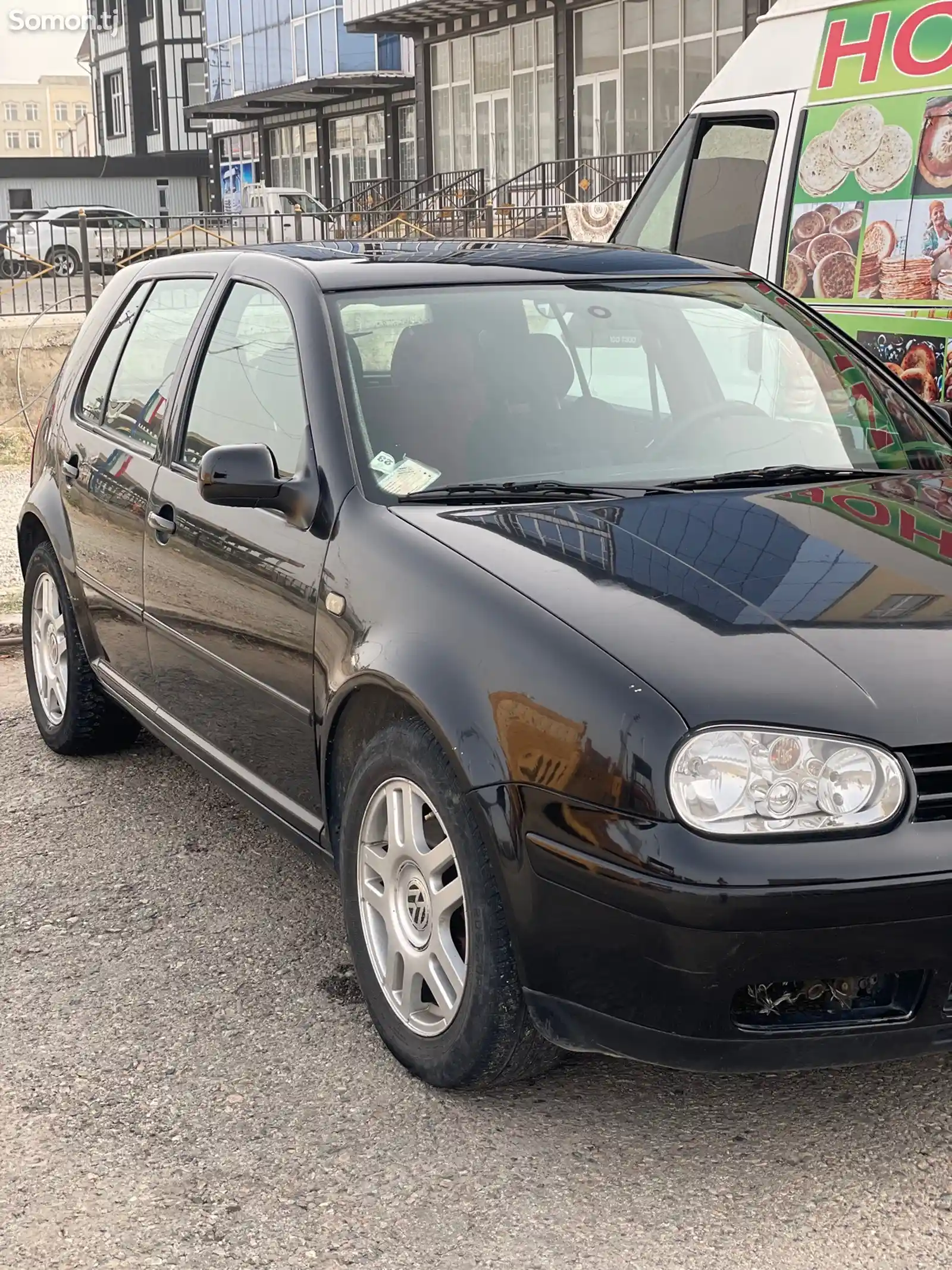 Volkswagen Golf, 2000-2