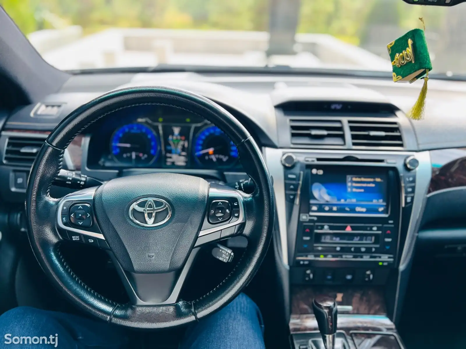 Toyota Camry, 2016-8