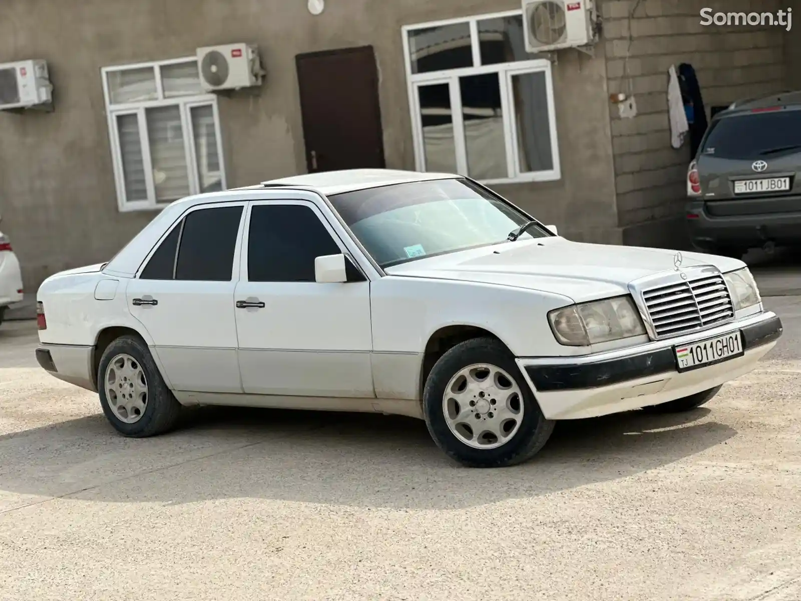 Mercedes-Benz W124, 1993-2