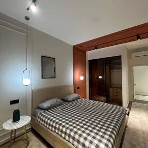 2-комн. квартира, 11 этаж, 75 м², Овир