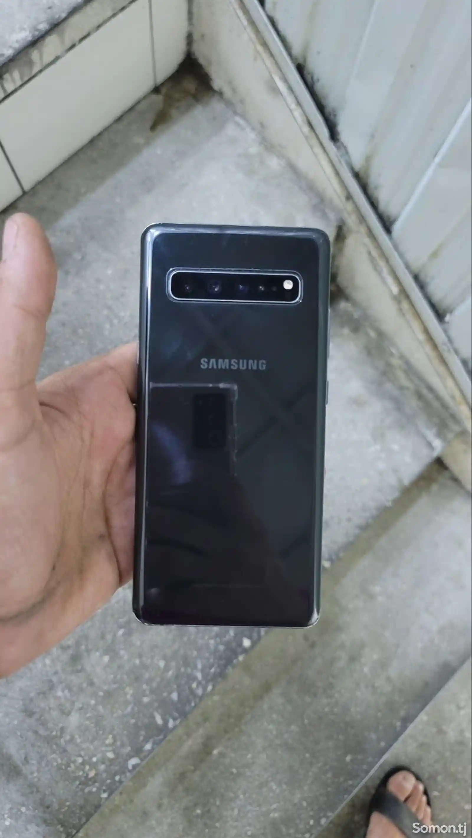 Samsung Galaxy S10 Lite-2