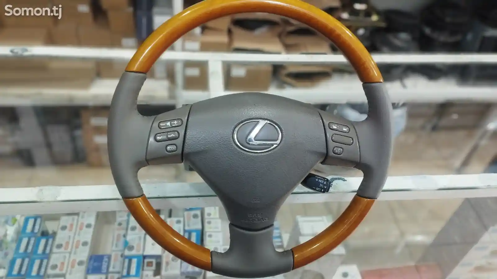 Штатный руль для Lexus 350 2005 то 2008-1