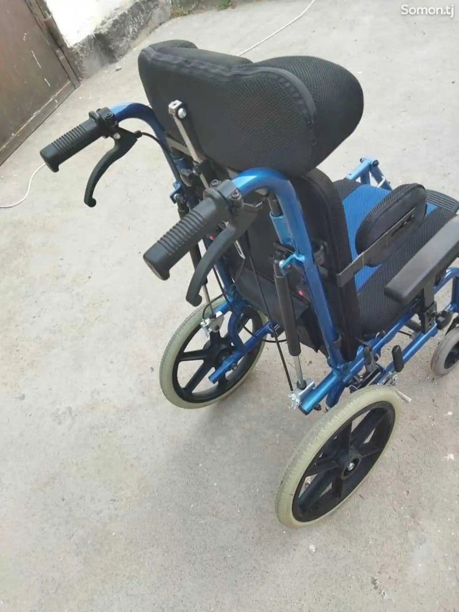 Детская инвалидная коляска-5