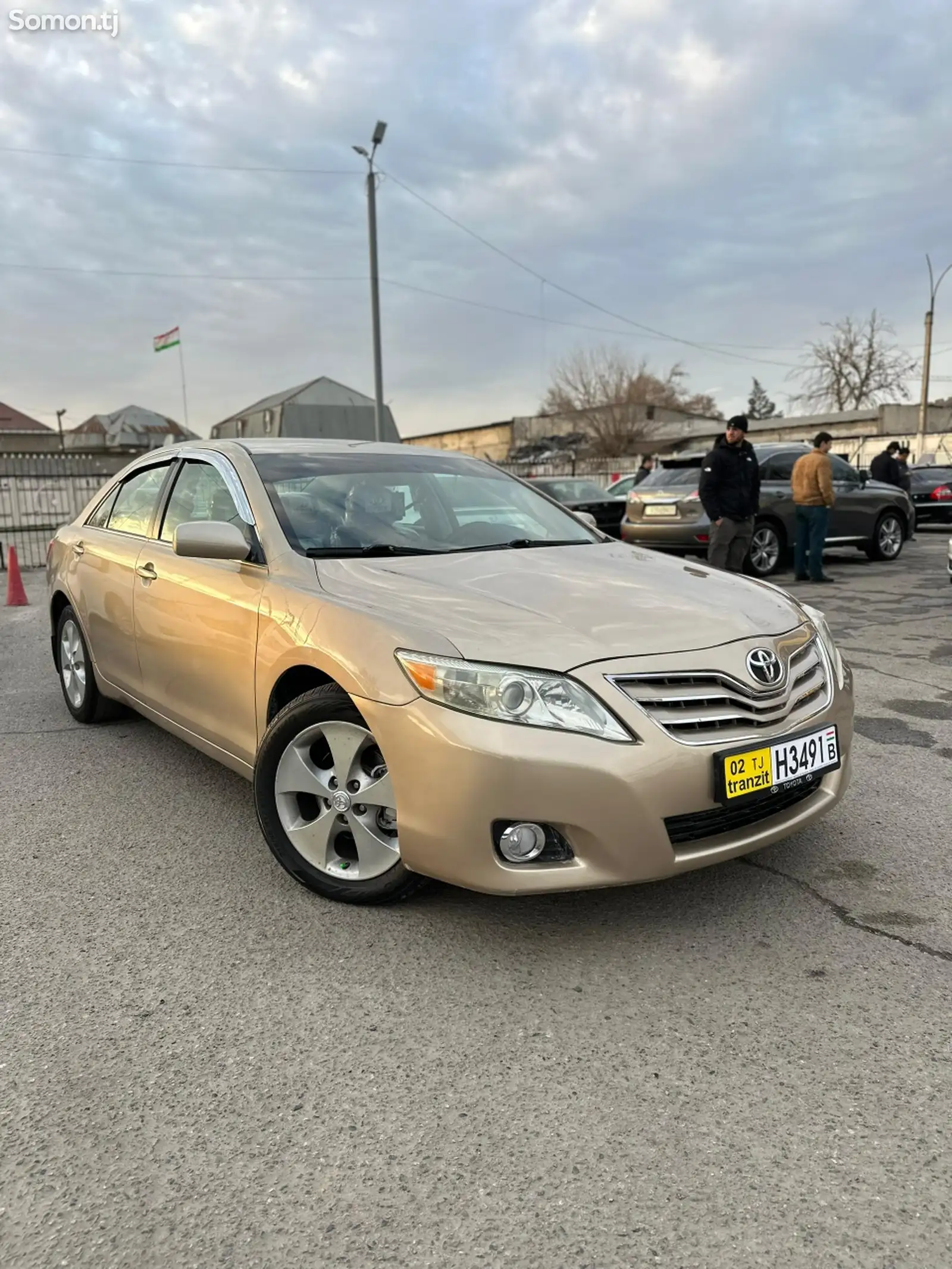 Toyota Camry, 2011-1