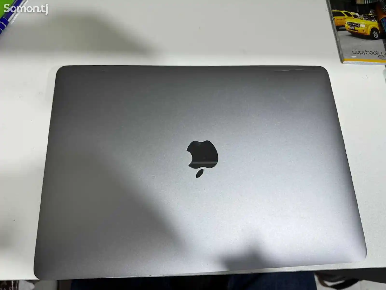 Apple MacBook pro 2017-3