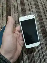 Samsung Galaxy S5 mini-4