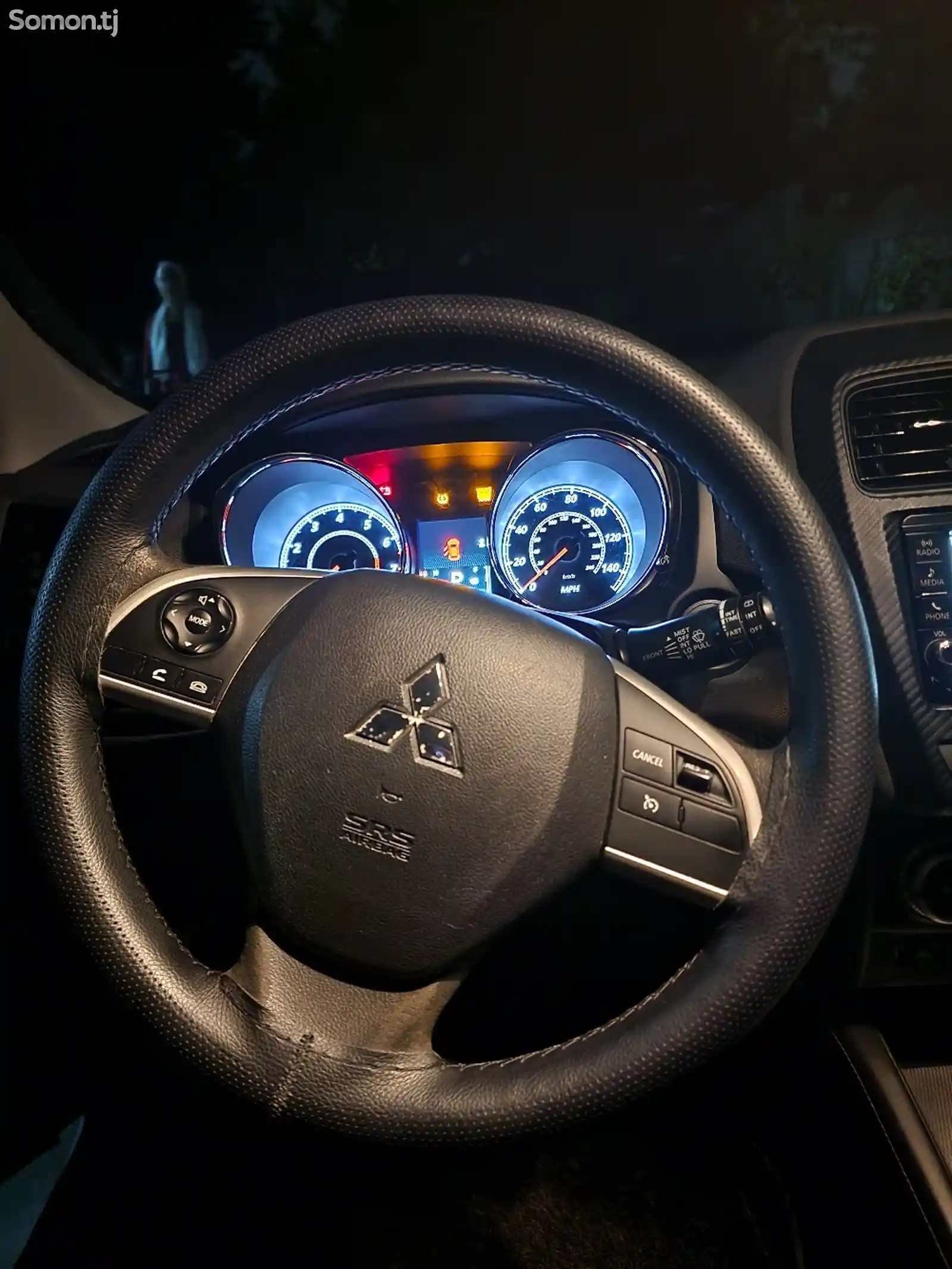 Mitsubishi Outlander, 2020-10