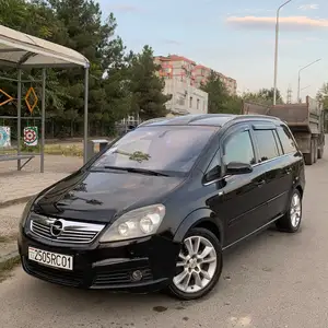 Opel Zafira, 2006