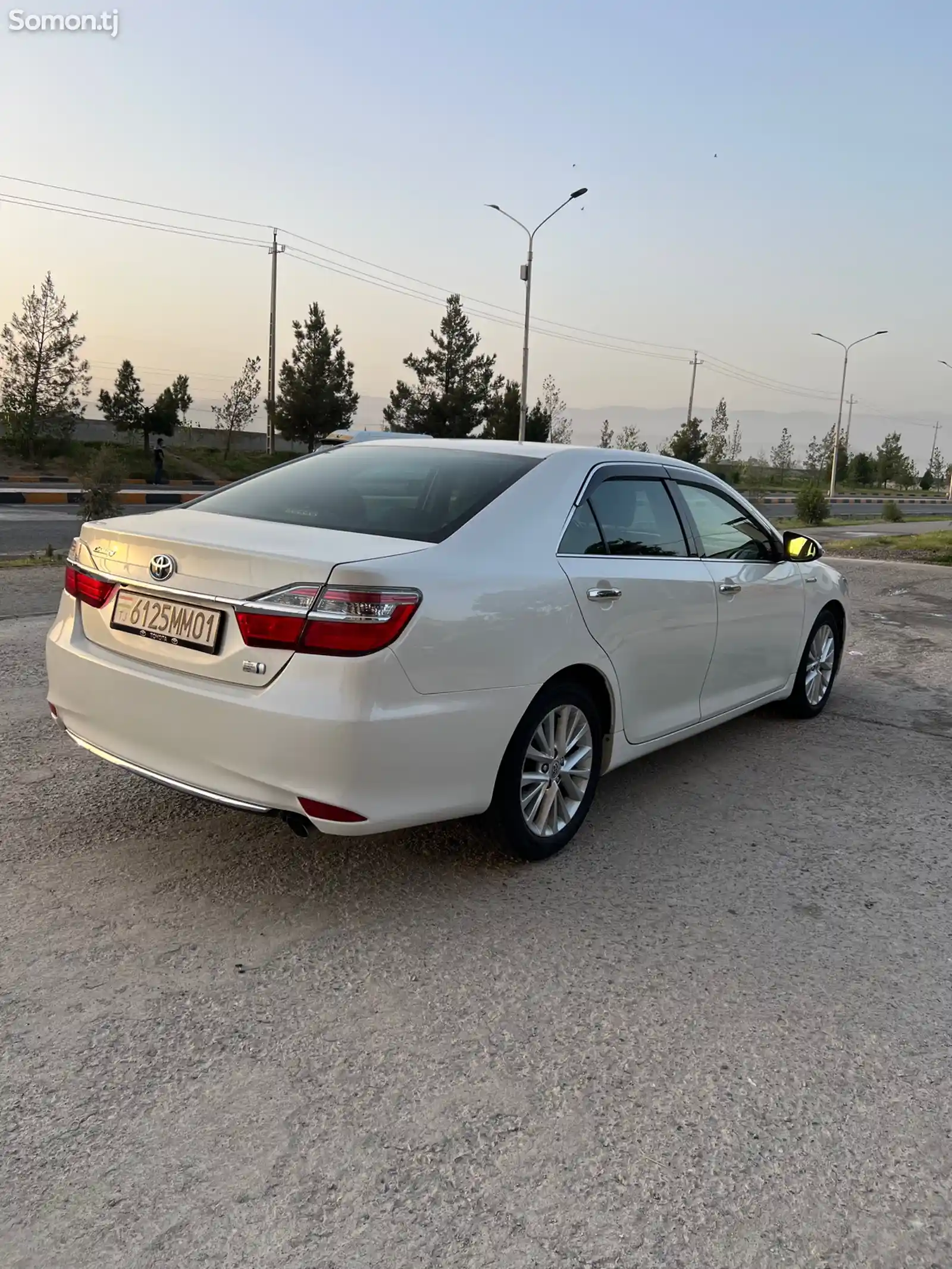 Toyota Camry, 2016-5