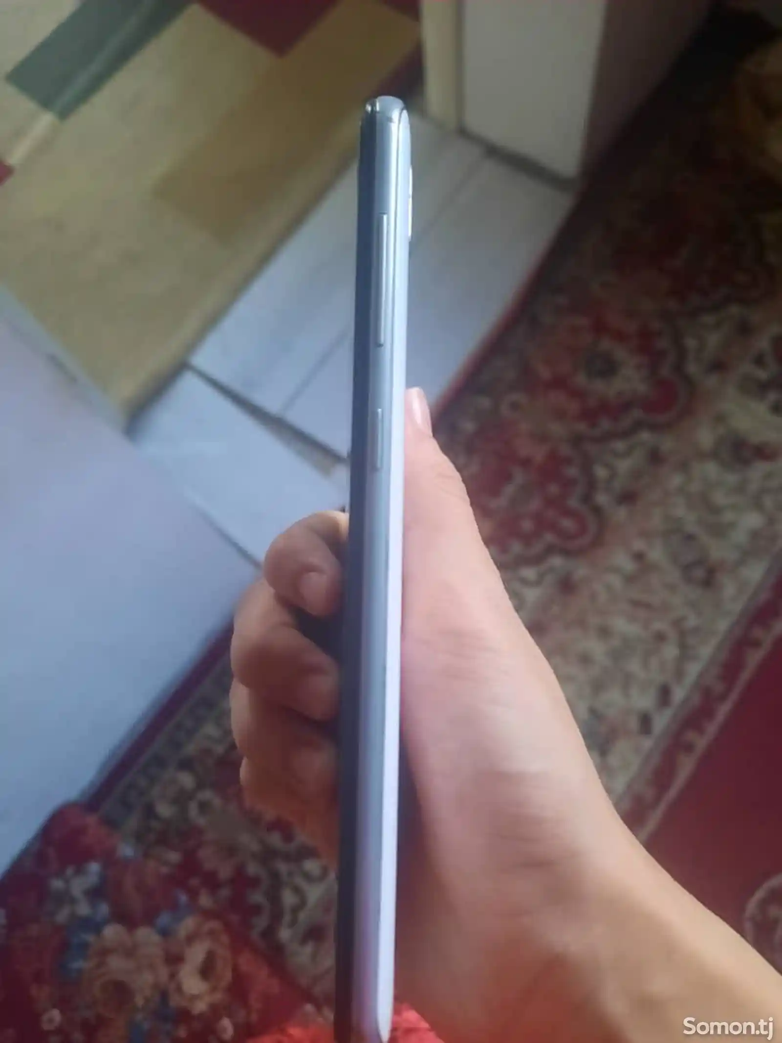 Samsung Galaxy A30-3