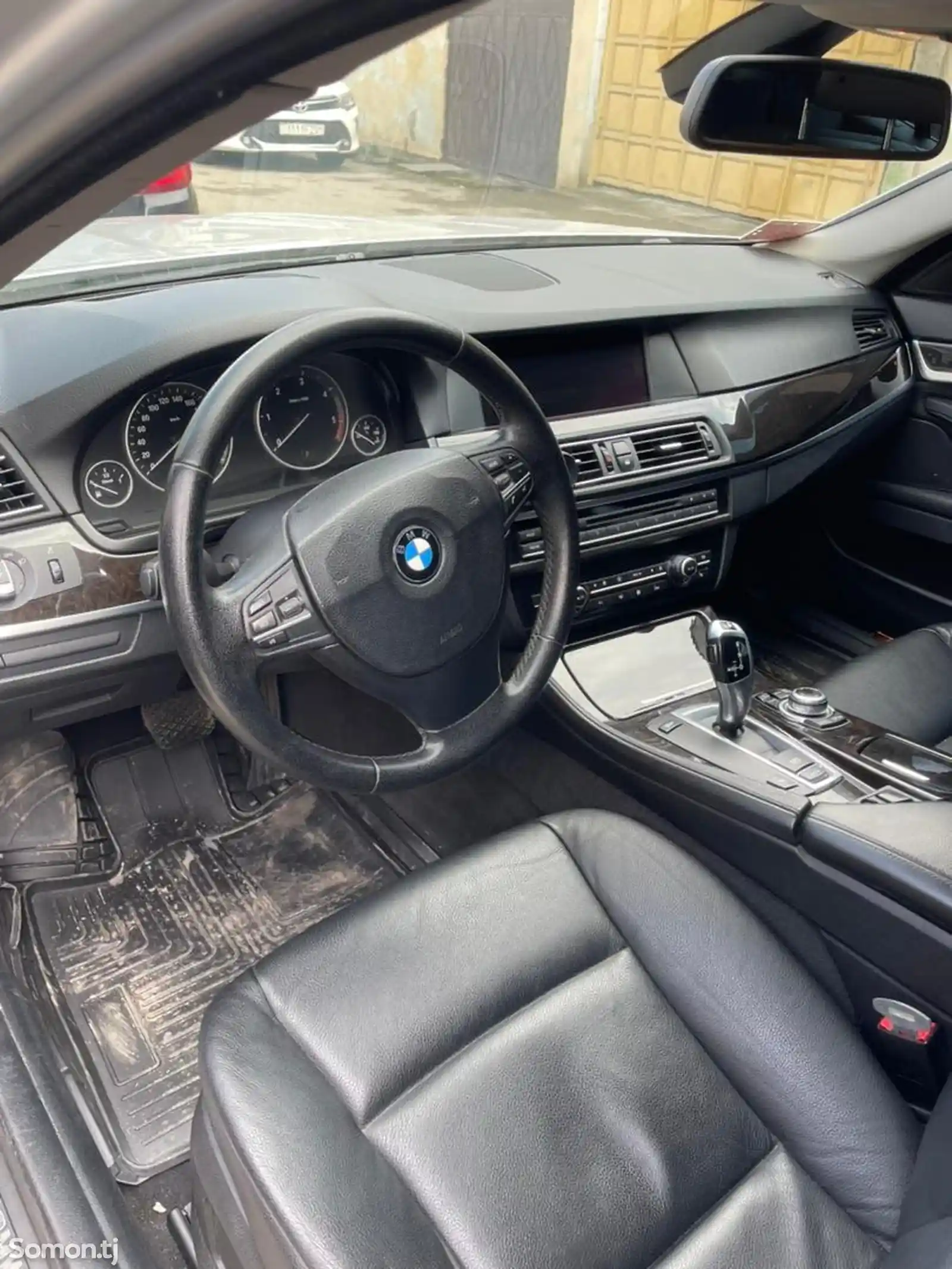 BMW 5 series, 2011-3