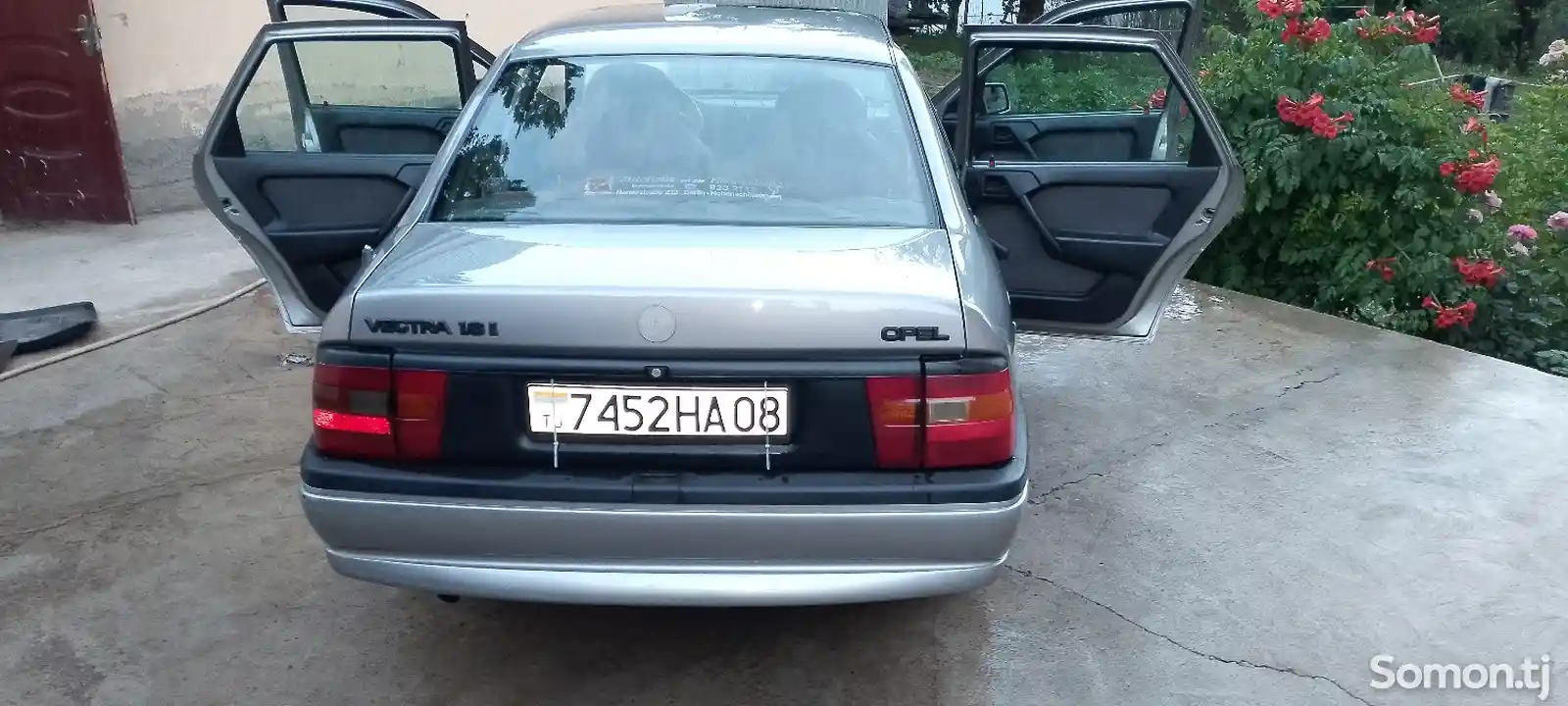 Opel Vectra A, 1995-8