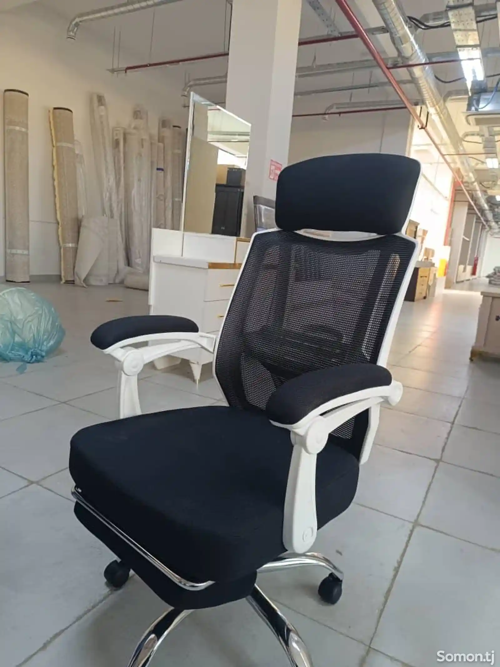 Кресло офисный-3
