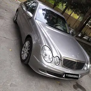 Mercedes-Benz E class, 2003