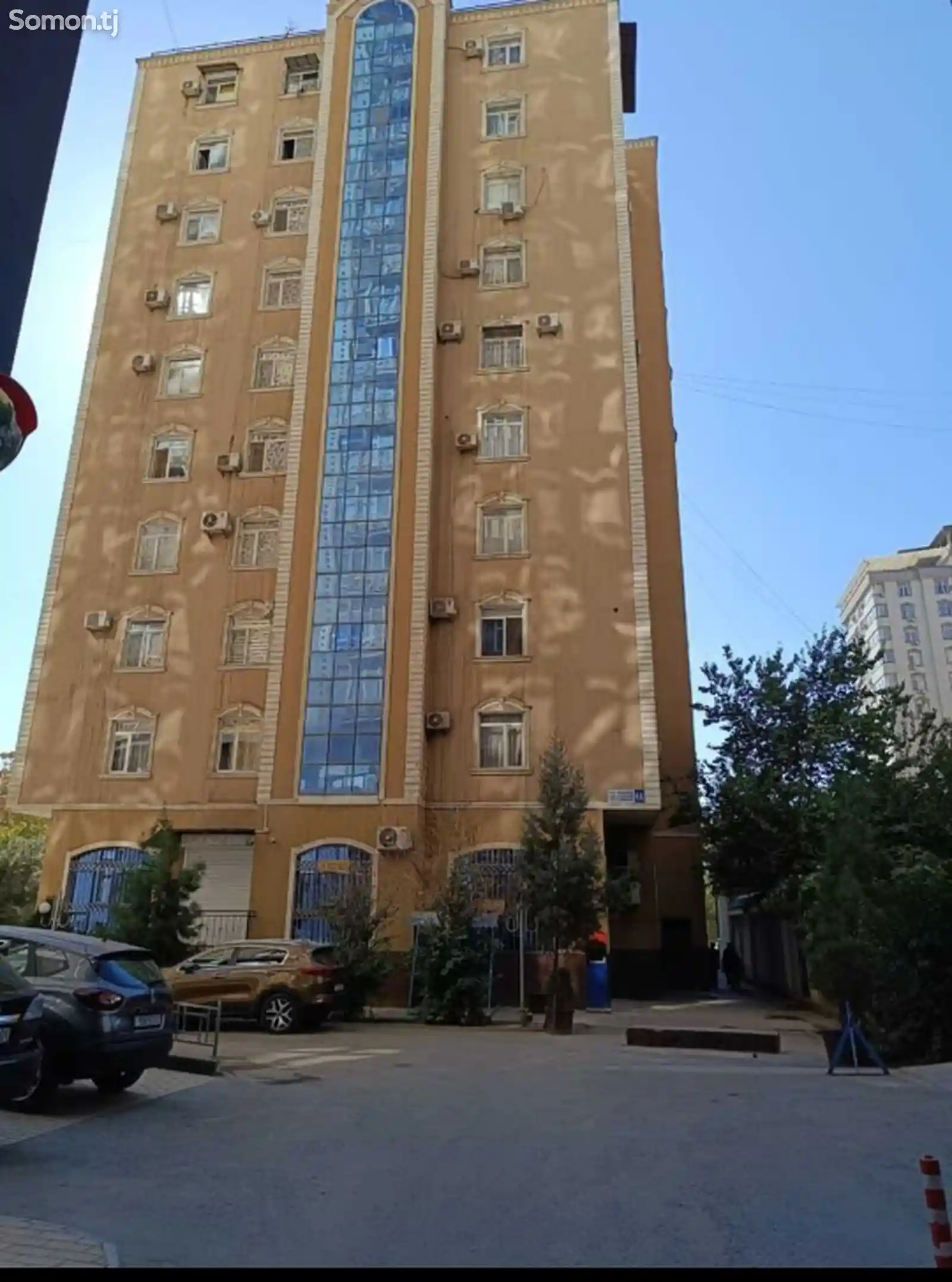 2-комн. квартира, 8 этаж, 105м², Овир-1