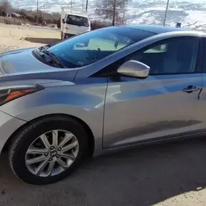 Hyundai Elantra, 2015