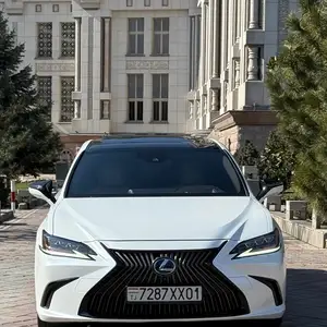 Lexus ES series, 2021