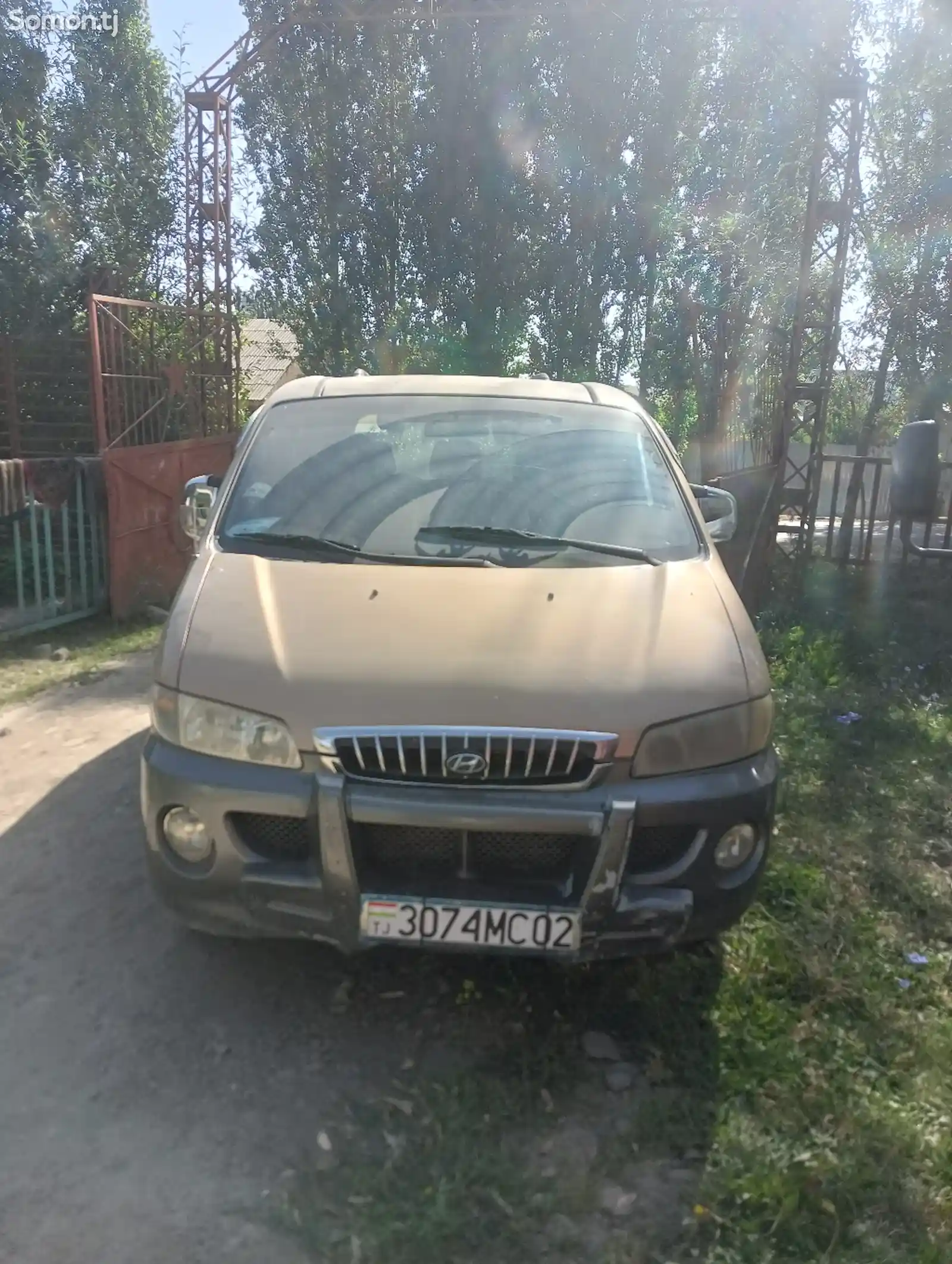 Микроавтобус Hyundai Starex, 2002-2