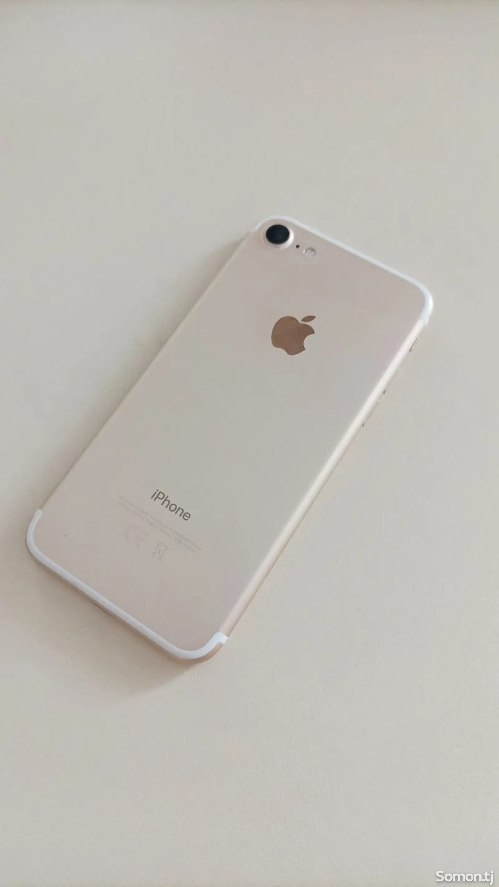 Apple iPhone 7, 64 gb-1