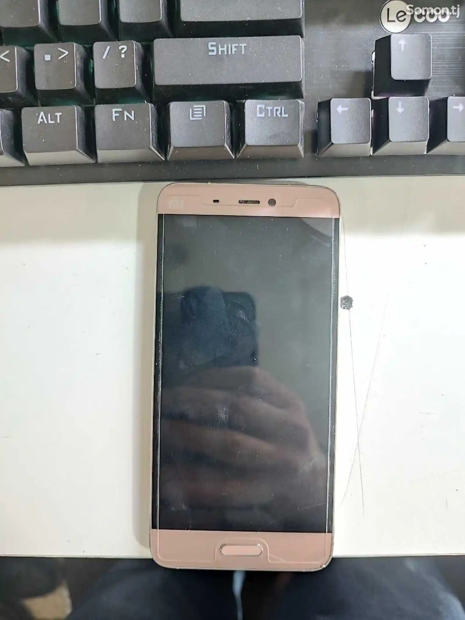 Xiaomim Mi 5 на запчасти-1