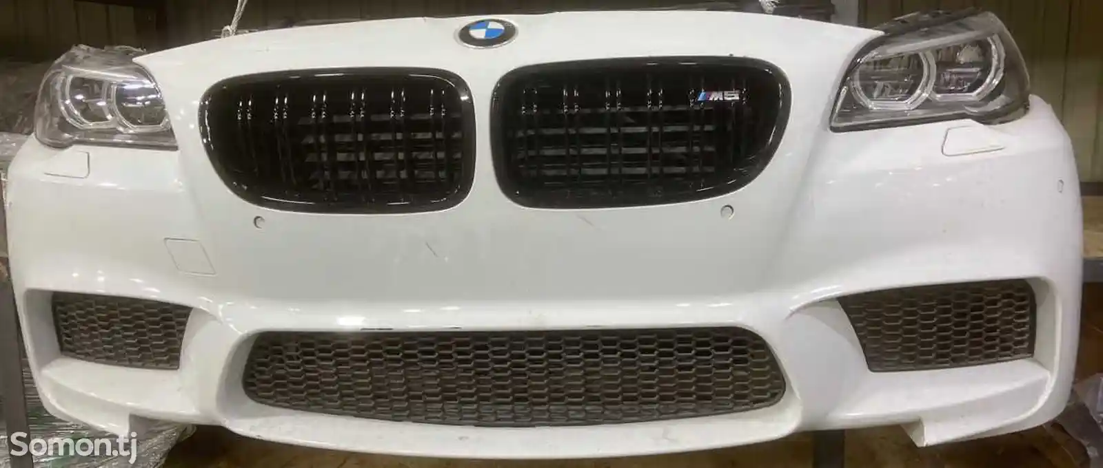 Передний бампер BMW F10 M5-1