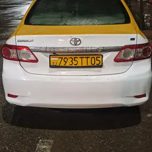 Toyota Corolla, 2011