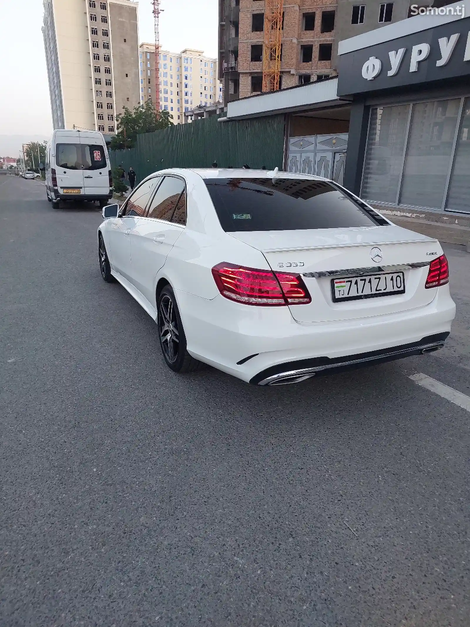 Mercedes-Benz E class, 2016-3