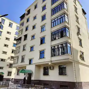 3-комн. квартира, 5 этаж, 69 м², Донишгоҳи Носири Хисрав