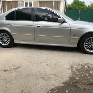 BMW 5 series, 2001