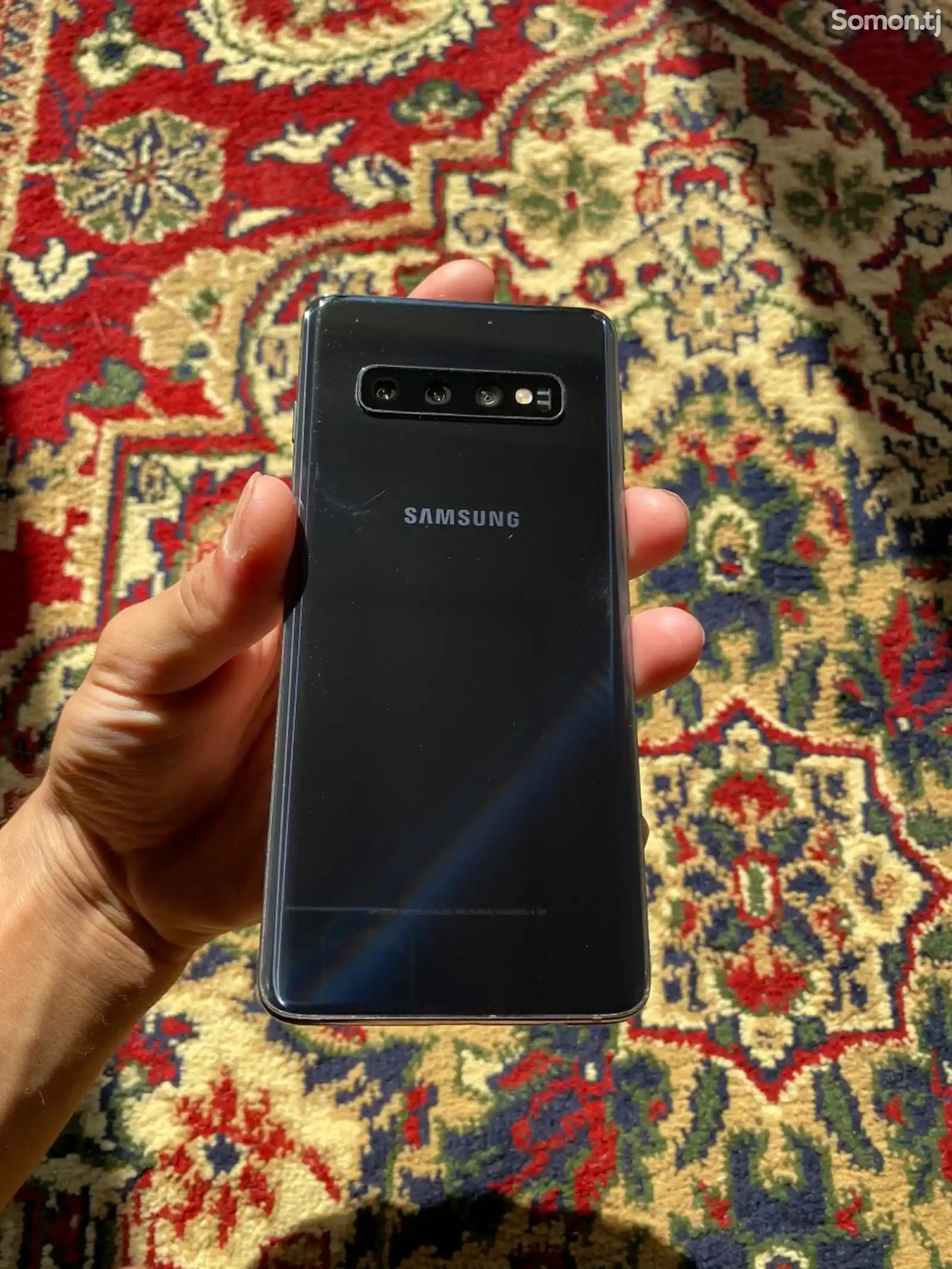 Samsung Galaxy S10-1