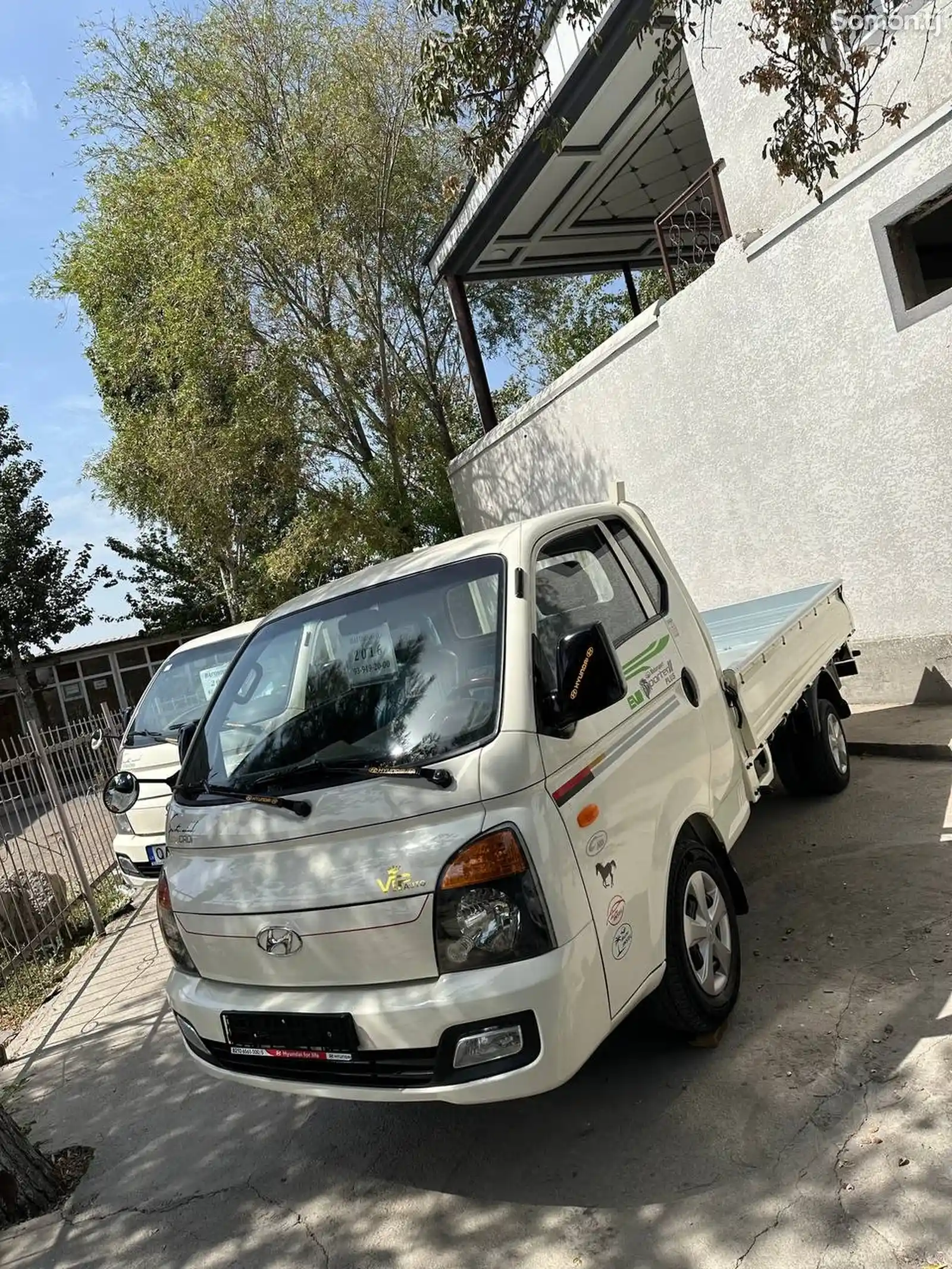 Бортовой автомобиль Hyundai Porter, 2016-3