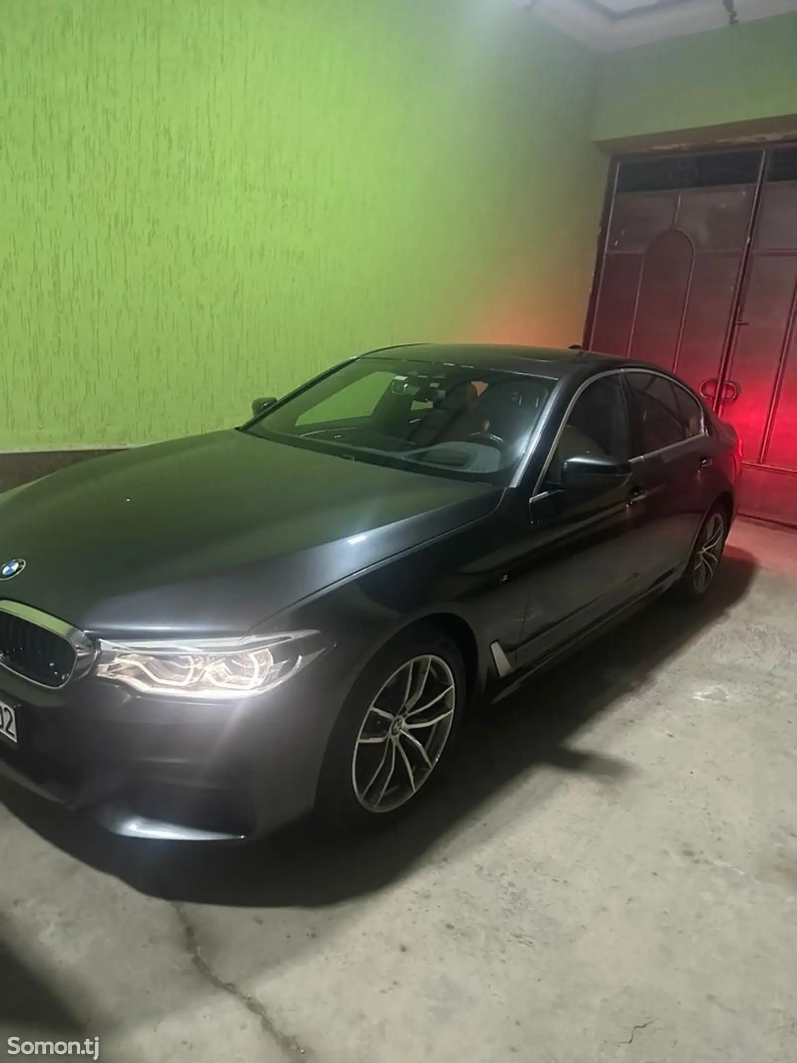 BMW 5 series, 2018-1