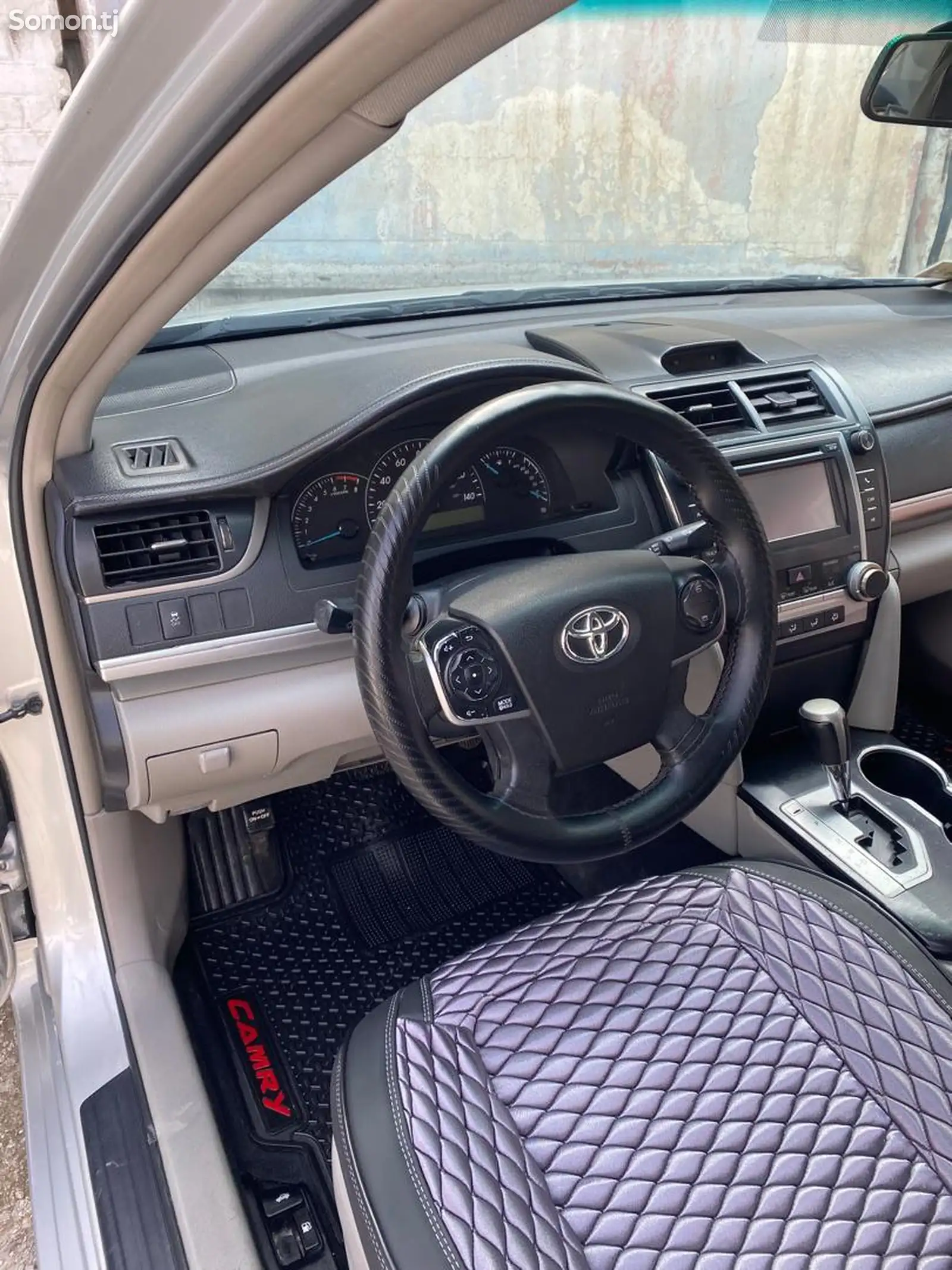 Toyota Camry, 2014-1