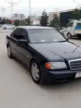 Mercedes-Benz C class, 2000-4