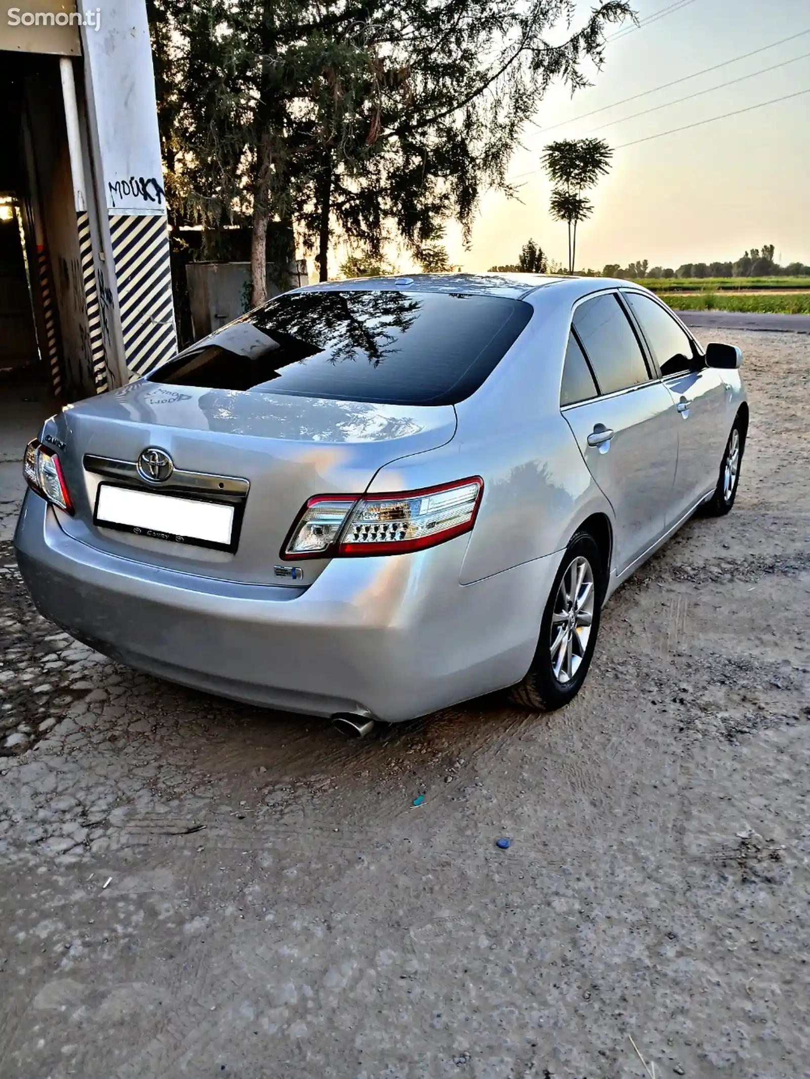 Toyota Camry, 2010-3