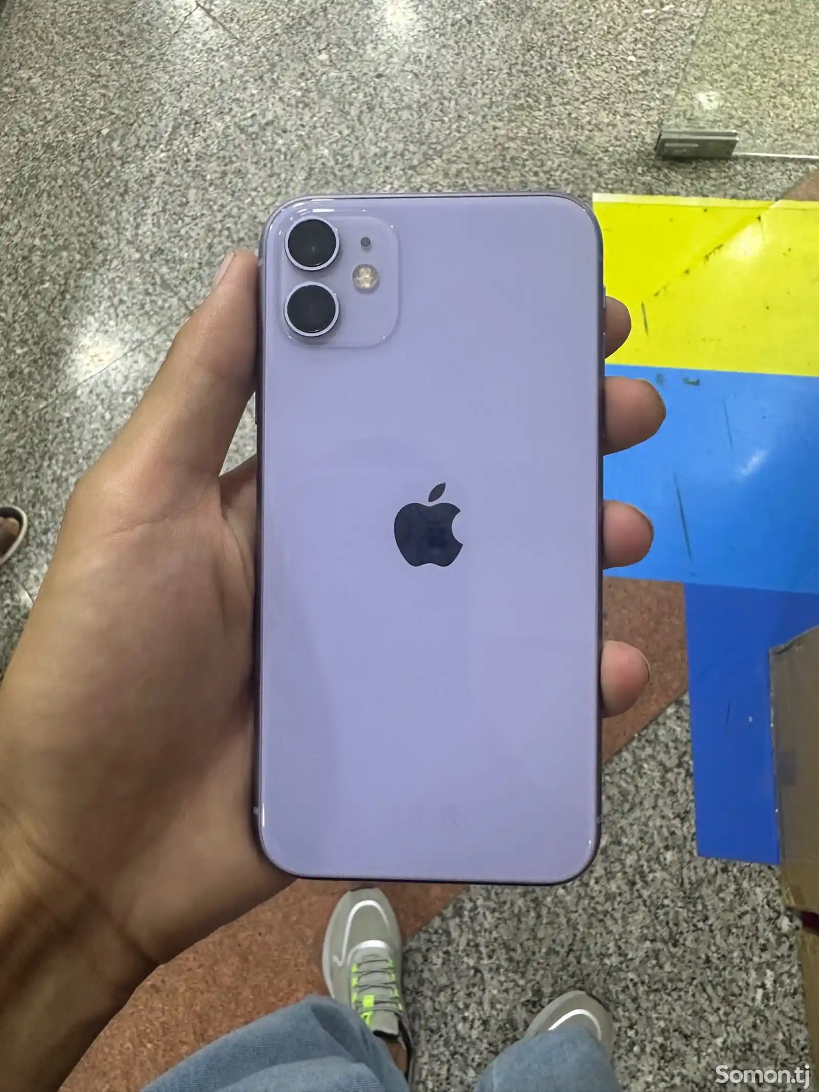 Apple iPhone 11, Purple-2