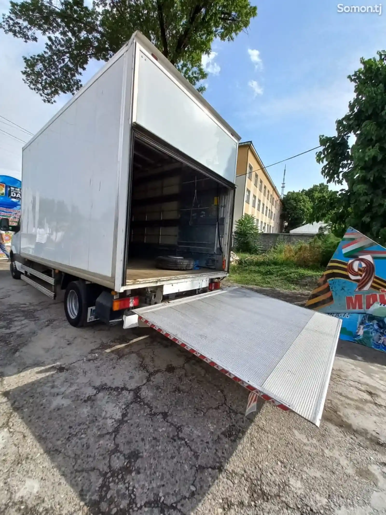 Бортовой грузовик Mercedes-Benz Sprinter, 2018-2