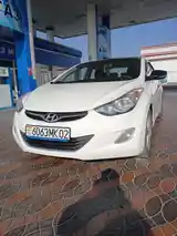 Hyundai Avante, 2011-8